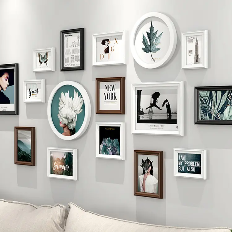 Tips for Selecting Collage Photo Frames