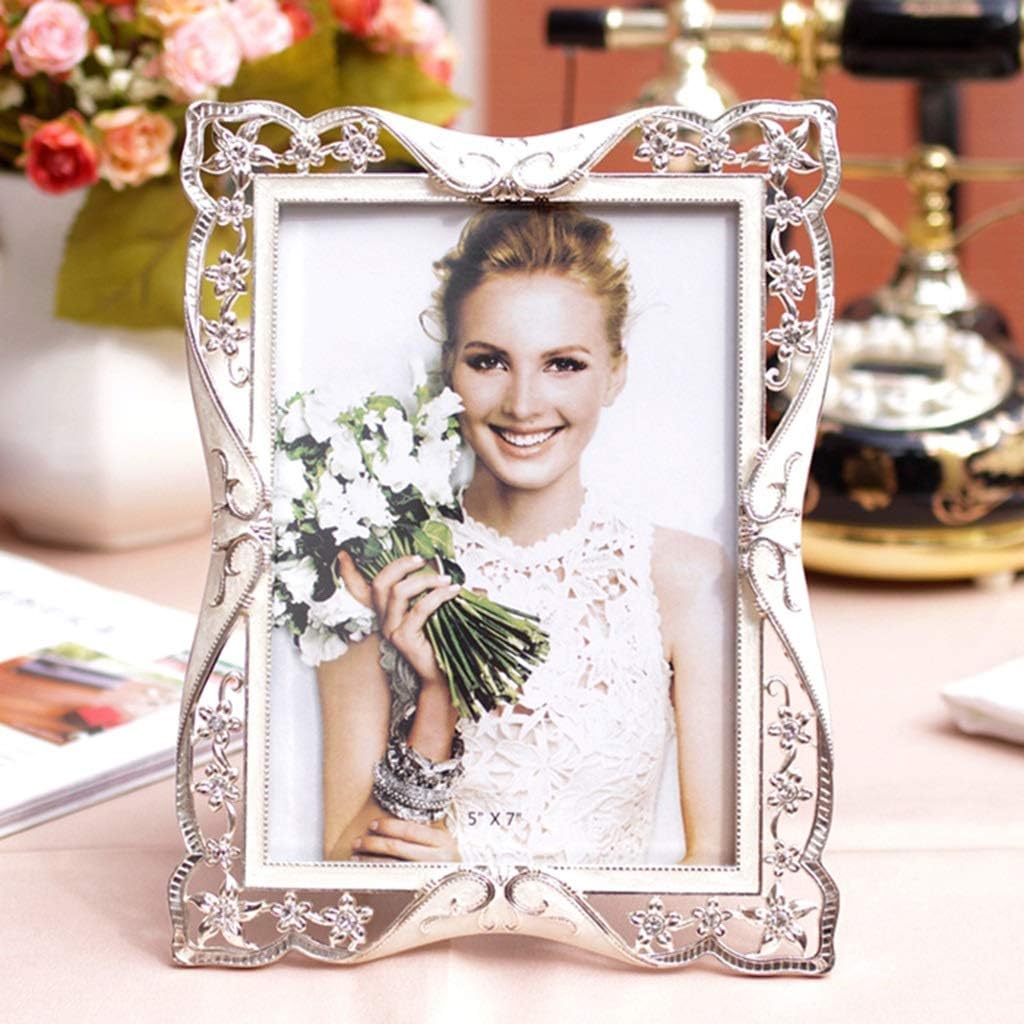 Latest Trends in Table Photo Frames